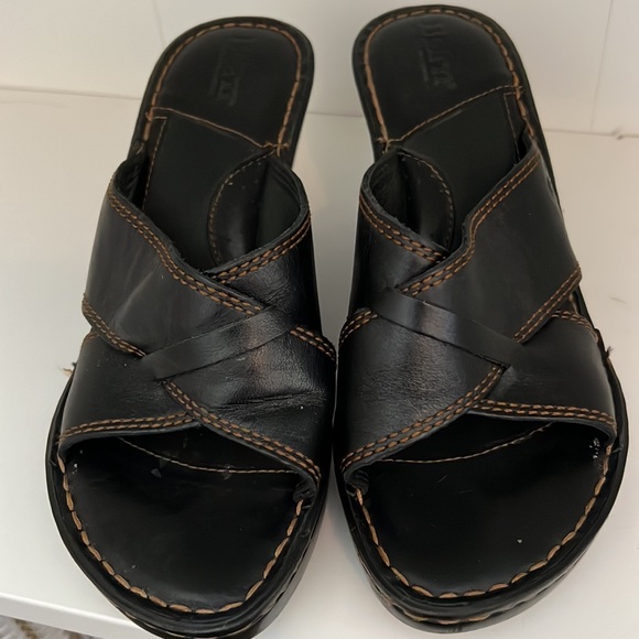 Born black wedge heels size 7 - Picture 5 of 8